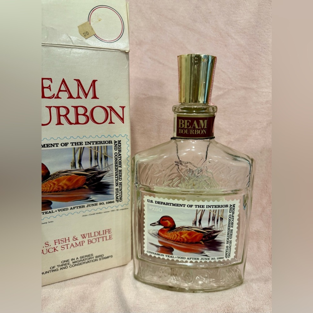 1983/84 Jim Beam Duck Stamp Bottle with original box